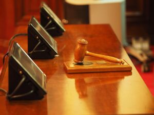埋没法施術前の不安を解消する方法は？